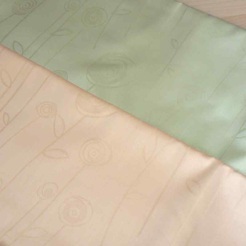 DA714 Bavlněná látka damašek 338x140cm zelená pampelišky