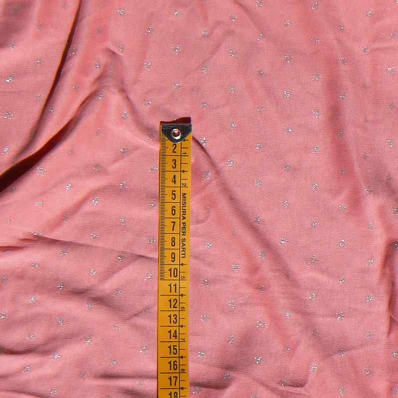 Bavlněný tenký elastický úplet 50x160cm srdíčka na fialové zbytek oděvy (F43)
