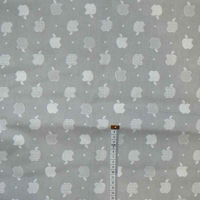 0535/1 Bavlněná látka plátno 30x79cm apple jablíčka