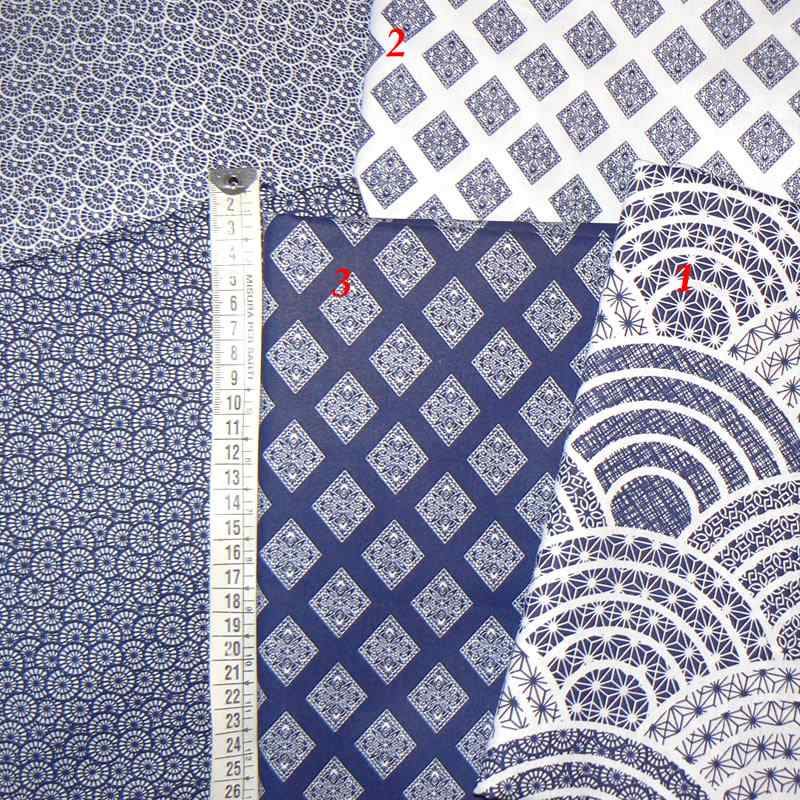 0522D Bavlněná látka 40x79cm modré kosočtverce na bílé (obr. č. 2) zbytek na patchwork
