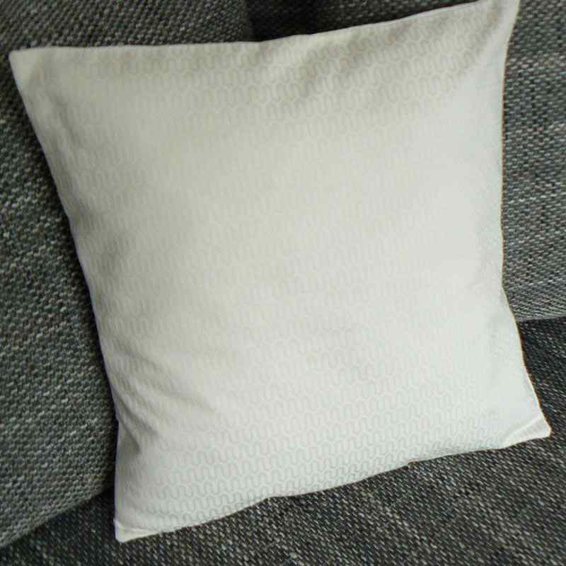 DA1045 II.jakost flíček Bavlněná látka damašek 97x140cm pudrová vlnky