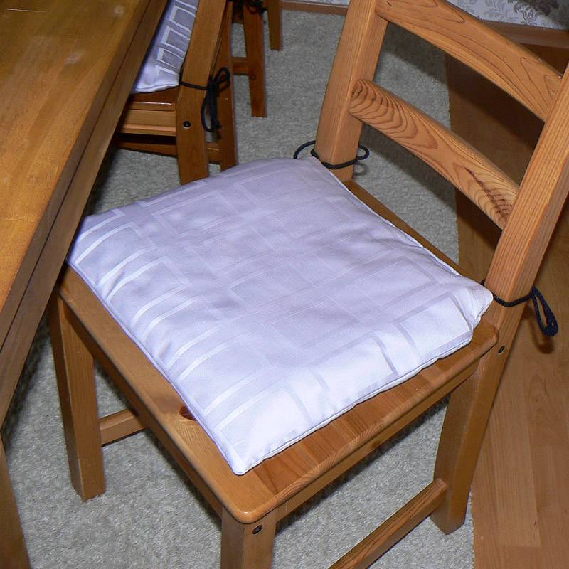 DA1111 Vysoce kvalitní damašková ubrusovina žakárový vzor 72x140cm žlutá 200g m2