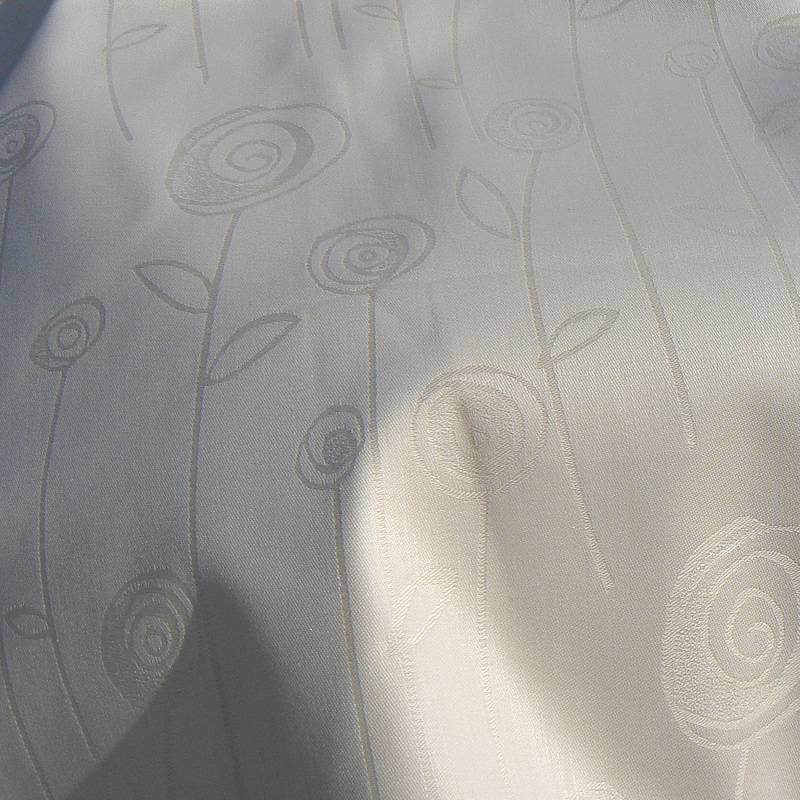 DA1479 Bavlněná látka damašek 130x140cm sv. zelená pampelišky 