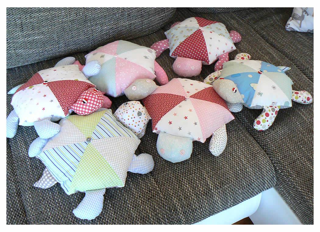 3S119 Bavlněná látka 25x55cm červenobéžová patchwork na patchwork
