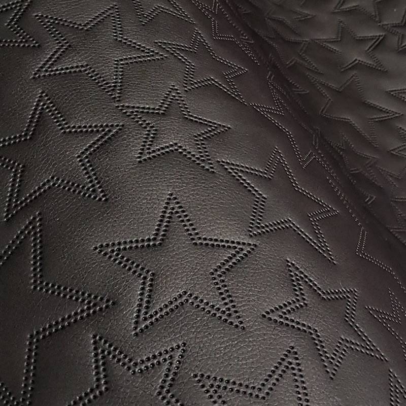 KK340/a1 Exkluzívní koženka zbytek 30x69cm koženka hvězdy černá na vatelínu