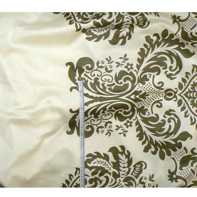 5A123 Bavlněný satén látka 140x75cm khaki vzor na krémové zbytek na patchwork