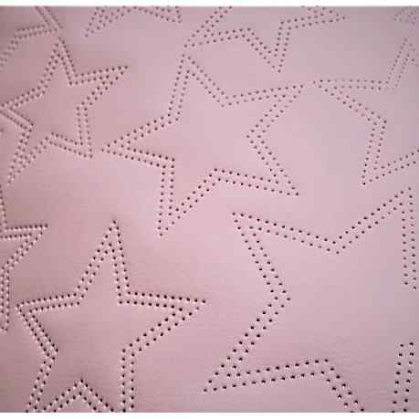 KK385 Exkluzívní koženka zbytek 40x140cm koženka hvězdy pudrová růžová (hvězdička 6x6cm) na vatelínu