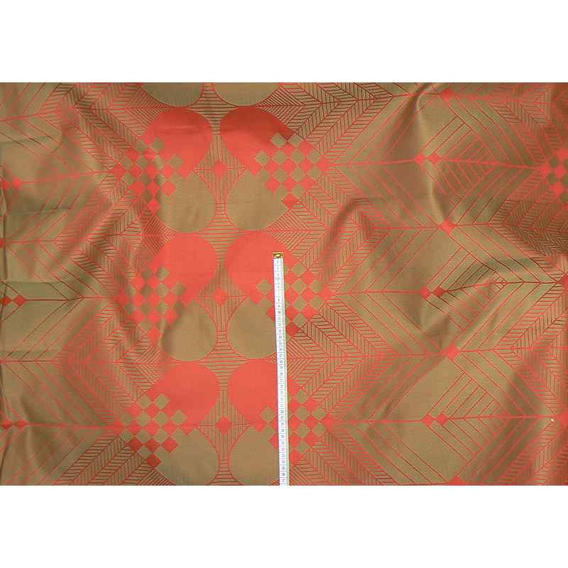 UB3 SLEVA 60% II.jakost Exkluzívní bavlněná látka damašek ubrusovina 202x142cm červenozlatá srdce vysoká gramáž280g m2