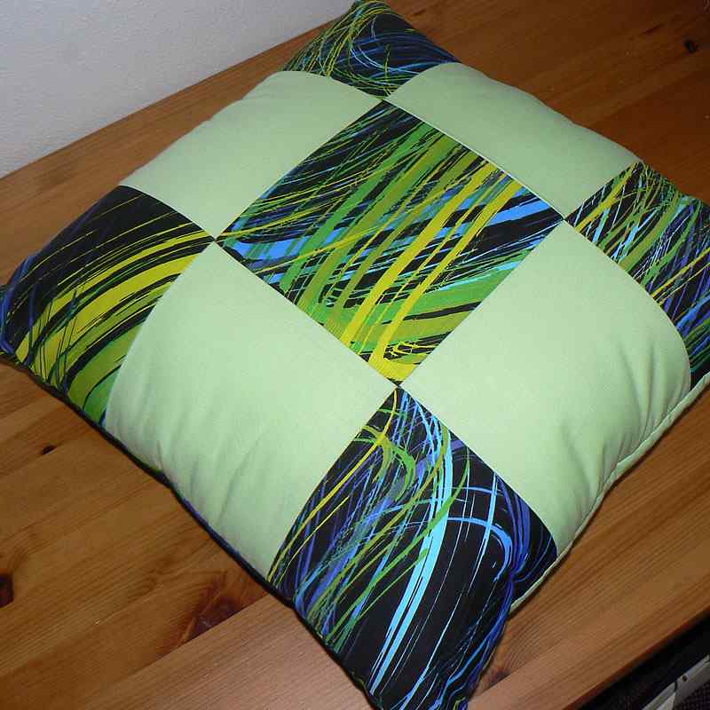 Bavlněná látka 194x14cm pistáciová zelená zbytek na patchwork (J956)