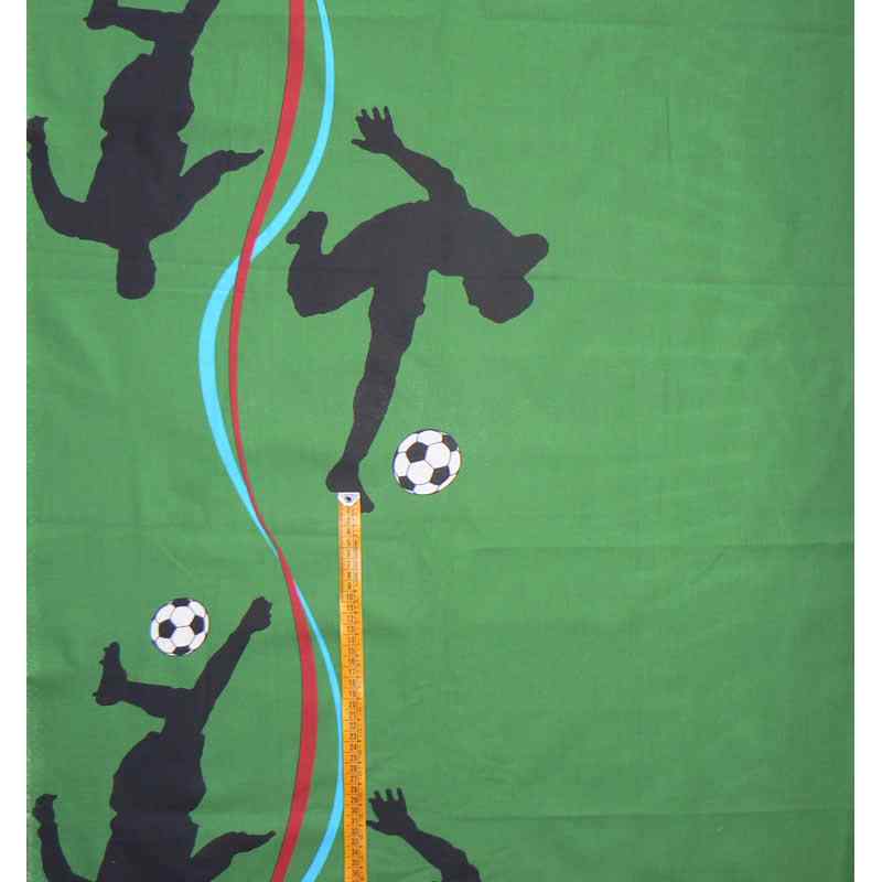 Bavlněná látka 140x76cm fotbalisté zelená vzor zbytek na patchwork (1P102)