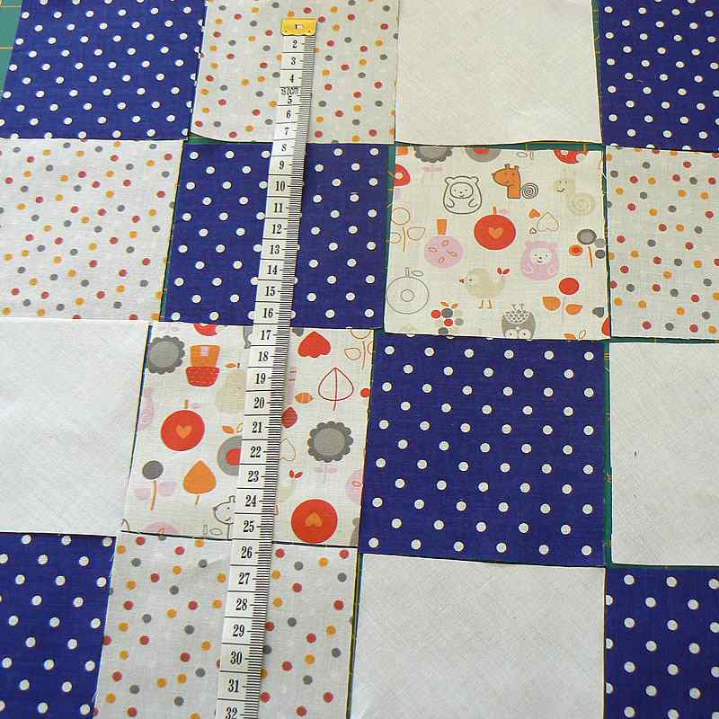 Bal118 Balíček bavlněných látek 20ks (4ks od vzoru, možno nařezat na 9x9cm 80ks po nařezání) prostřihy na patchwork