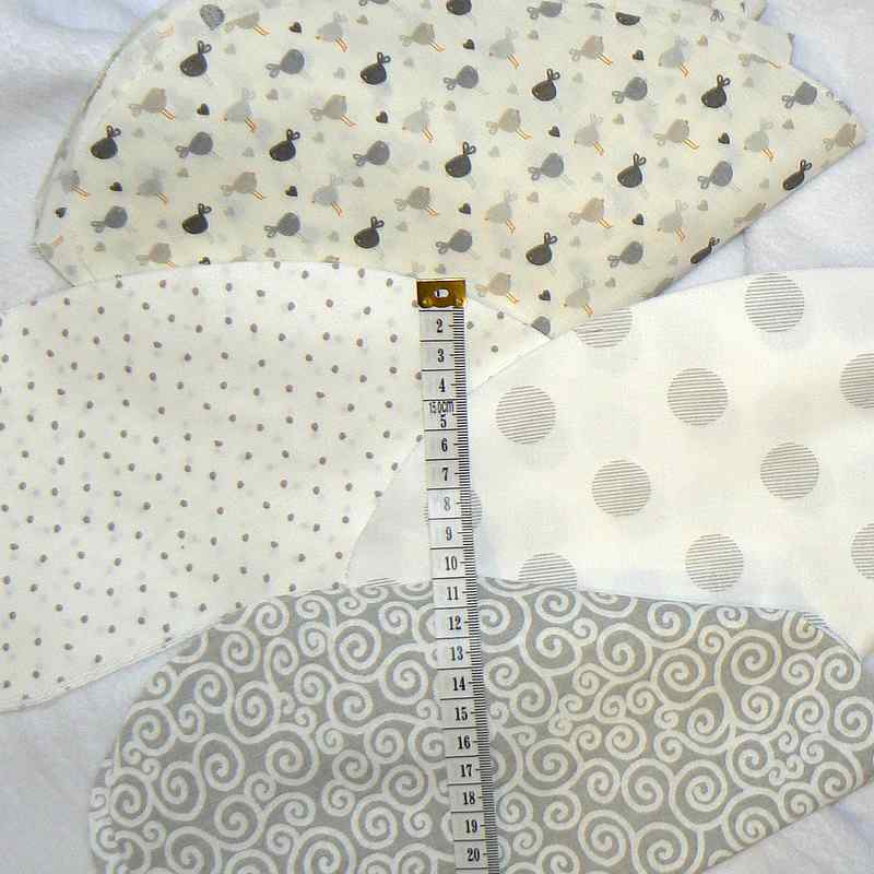 Bal117 Balíček bavlněných prostřihů 14ks (možno nařezat na 9x9cm 56ks) prostřihy na patchwork