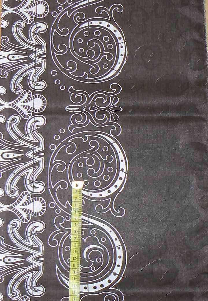Bavlněná látka hnědá ornamenty 208x30cm na patchwork (G33-1)