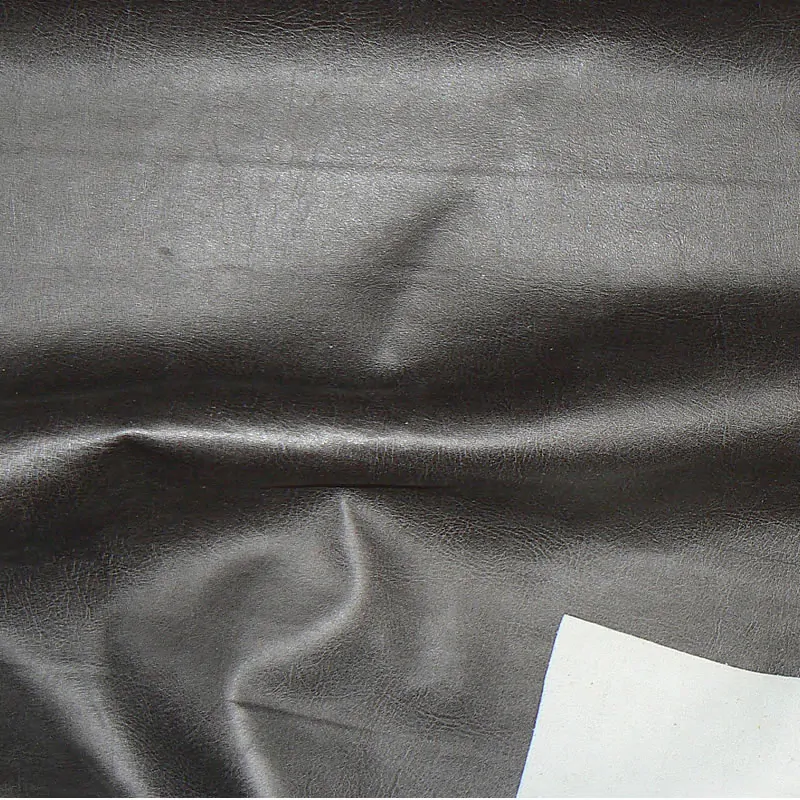 KK153 Exkluzívní koženka broušená kůže zbytek 45x140cm koženka tmavě šedá tenší vzhled kůže