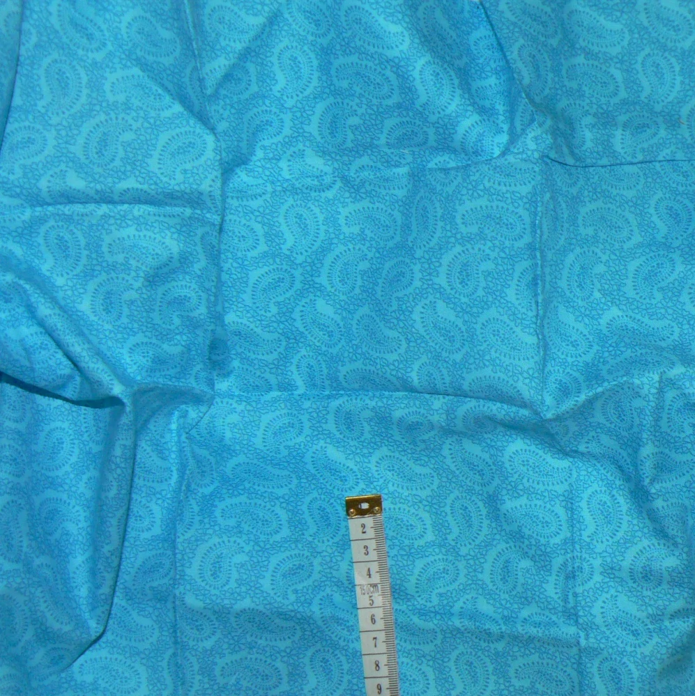 6P9 Bavlněná látka 34x88cm paisley modrá zbytek na patchwork