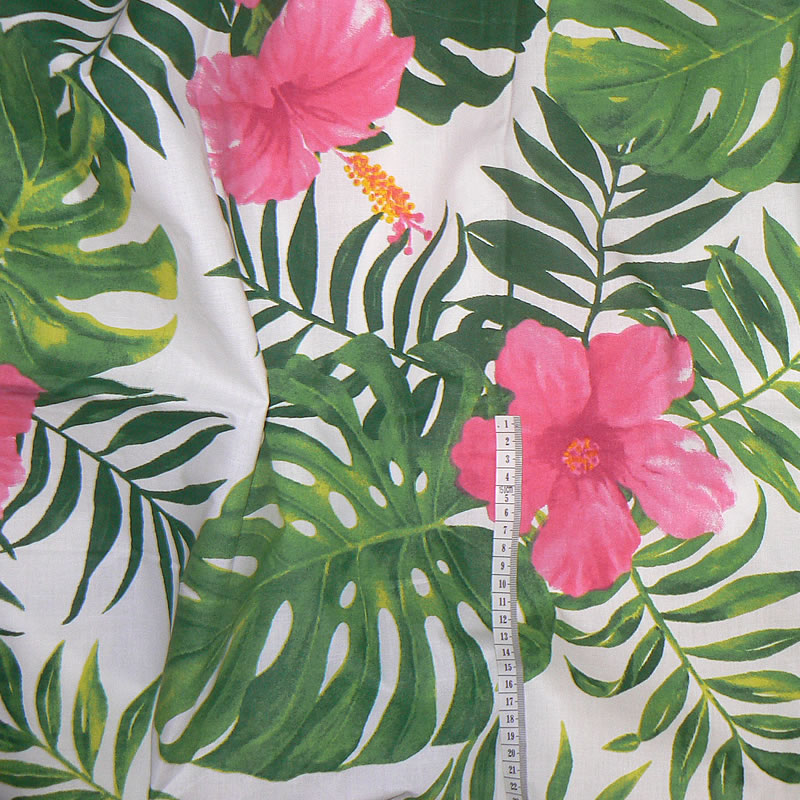 0935 Bavlněná látka plátno 40x79cm monstera listy květy na bílé