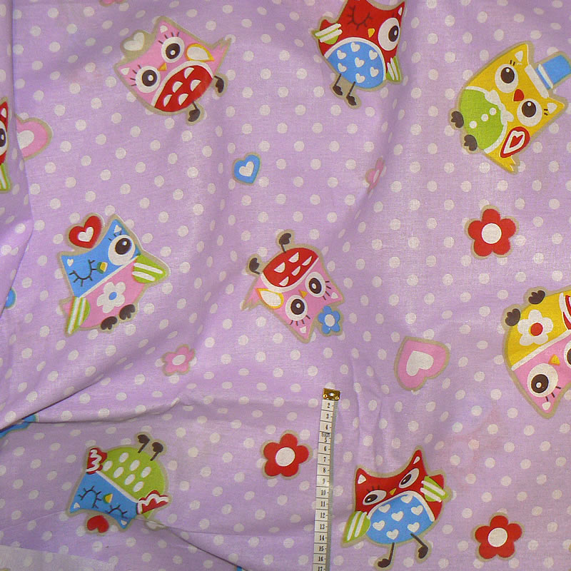 6T153 II.jakost Bavlněná látka 180x90cm sovy na fialkové, puntík zbytek na patchwork
