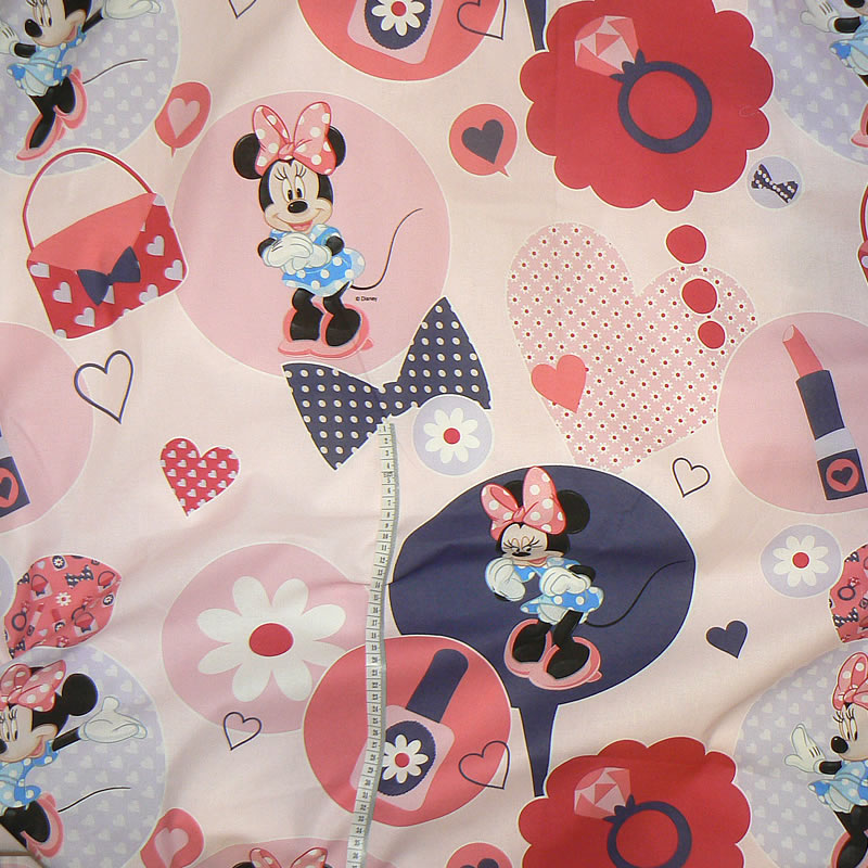 6U14 Bavlněná látka 100x88cm Minie na růžové zbytek na patchwork