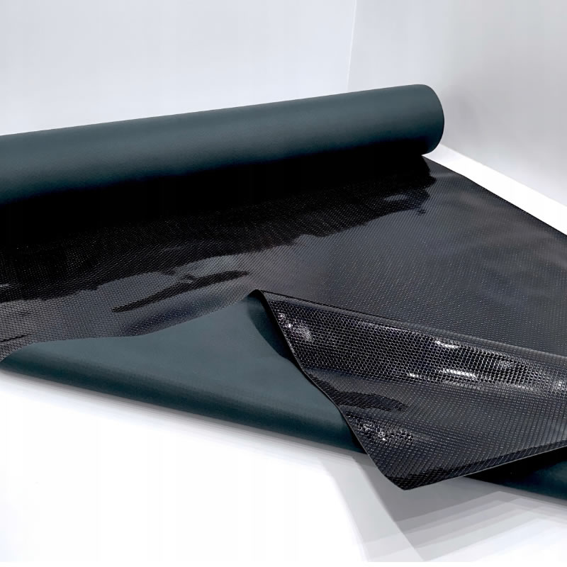 KK601 Exkluzívní koženka zbytek 45x137cm koženka černá šupiny
