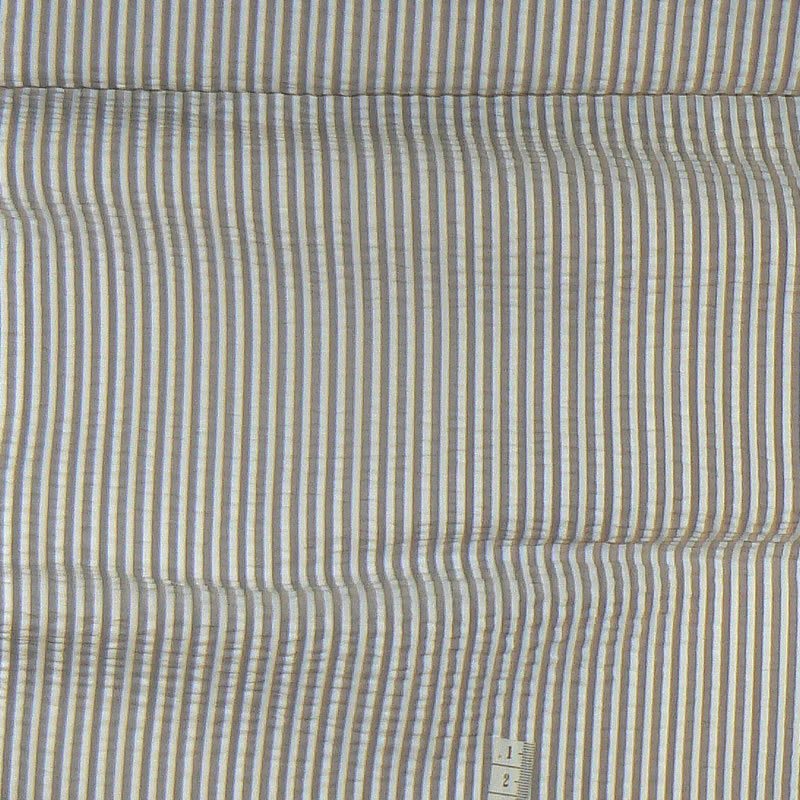 7E49 Bavlněný krep látka 81x32cm šedobílá proužky zbytek na patchwork