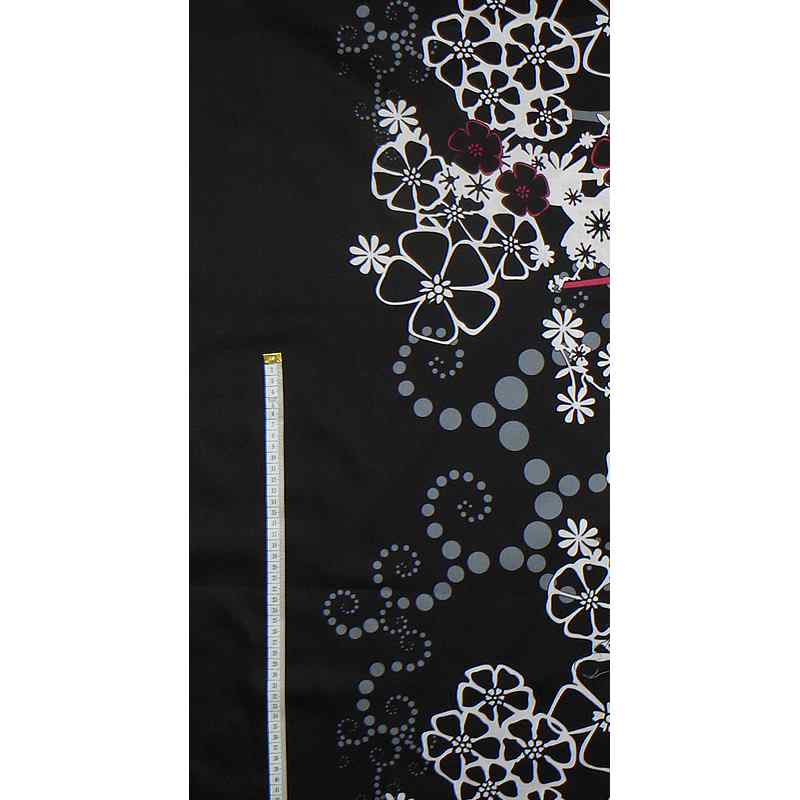 Bavlněný satén černá vzor 190x39cm zbytek na patchwork (1R84)