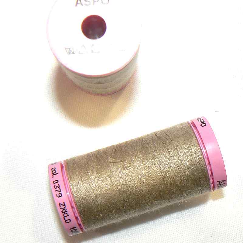 ASPO univerzální nit pro domácnost polyester 500m přírodní hnědá č.0379