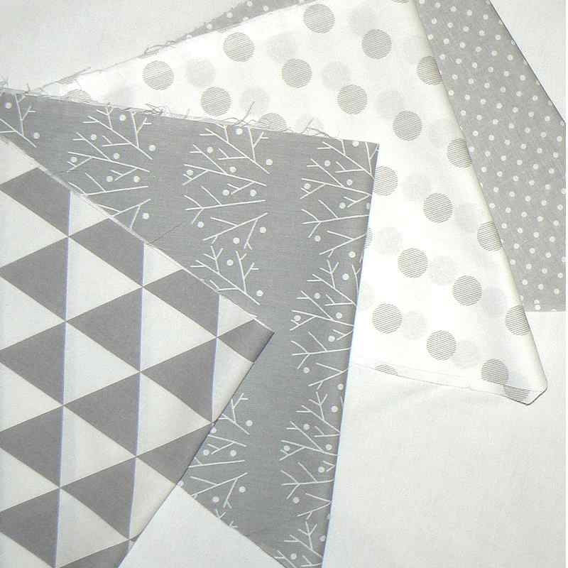 Bal114 Balíček bavlněných látek 8ks (43x43x67) balíček na patchwork šedá