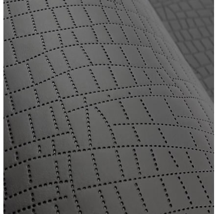 KK1001/1 Exkluzívní koženka zbytek 15x140cm koženka krokodýl černá na vatelínu