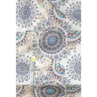 7M95 Bavlněná látka trojúhelník 42x46x66cm sloni mandaly zbytek na patchwork