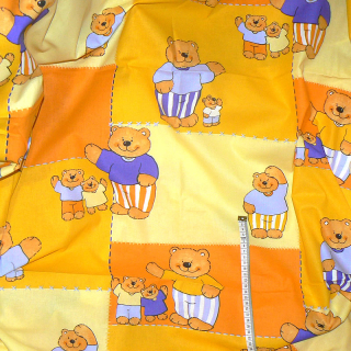 7M44 Bavlněná látka 88x140cm vesmír na bílé zbytek na patchwork